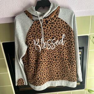 Love and Faith sweatshirt XL